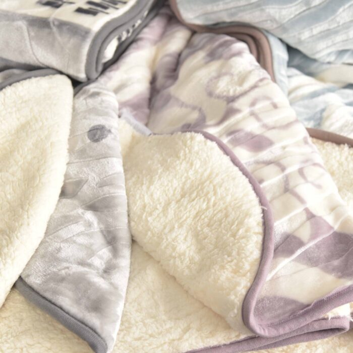 SHERPA BLANKET 9 SHERPA BLANKET 9